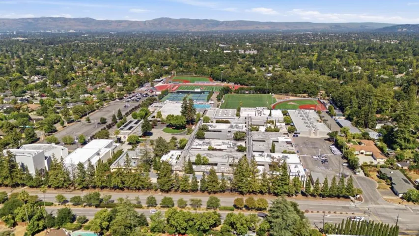 20580 Canyon View Drive, Saratoga, California 95070