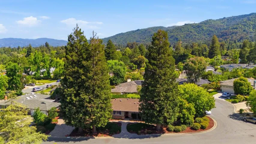 20580 Canyon View Drive, Saratoga, California 95070