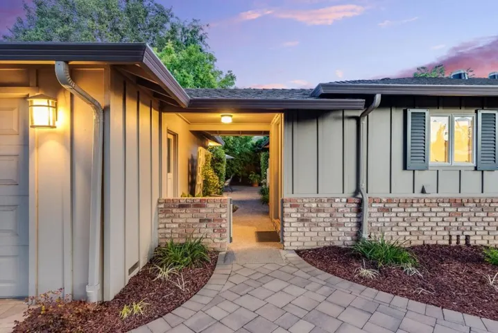 20580 Canyon View Drive, Saratoga, California 95070