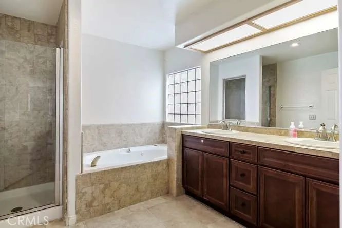 2169 Eastridge, Oxnard, California 93036