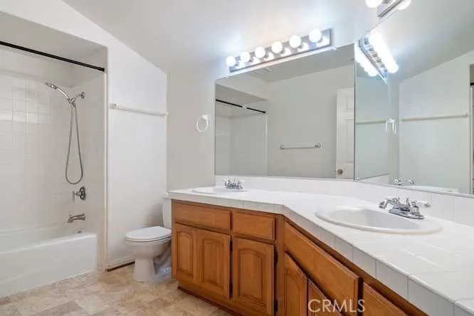 2169 Eastridge, Oxnard, California 93036