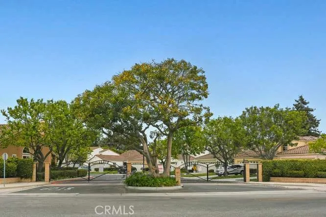 2169 Eastridge, Oxnard, California 93036