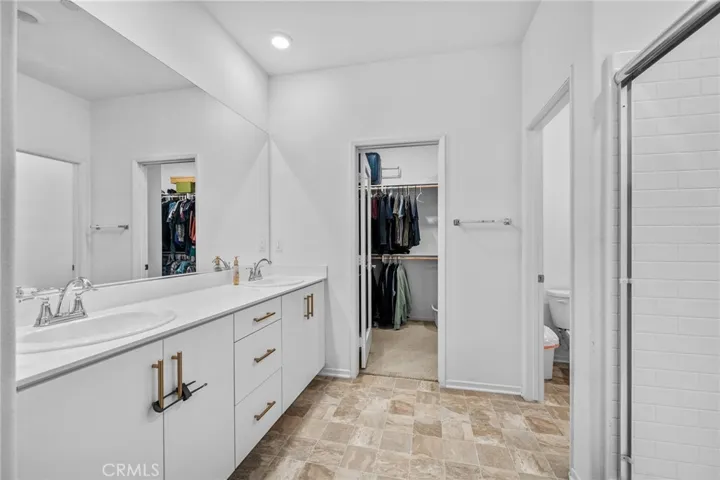 5604 Altamura 3, Fontana, California 92336