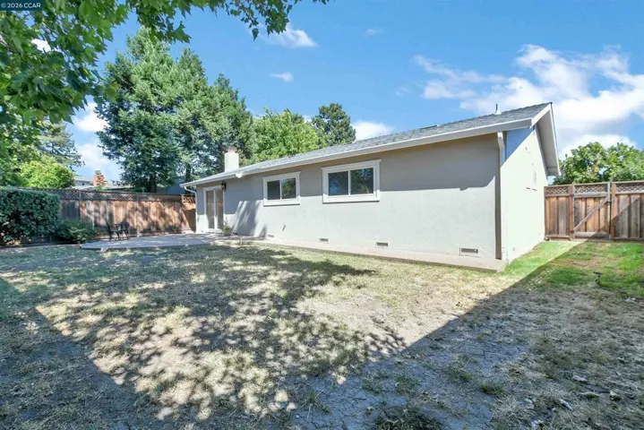 3555 Thunderbird Dr, Concord, California 94520