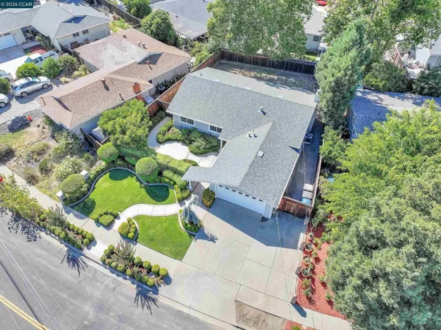 3555 Thunderbird Dr, Concord, California 94520