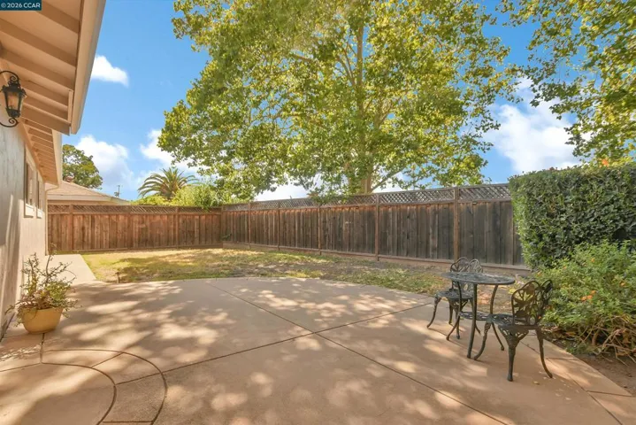 3555 Thunderbird Dr, Concord, California 94520