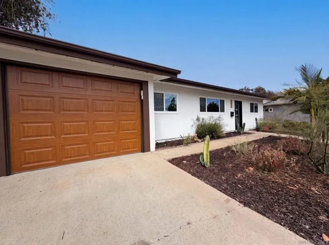 5041 Mable, San Diego, California 92117