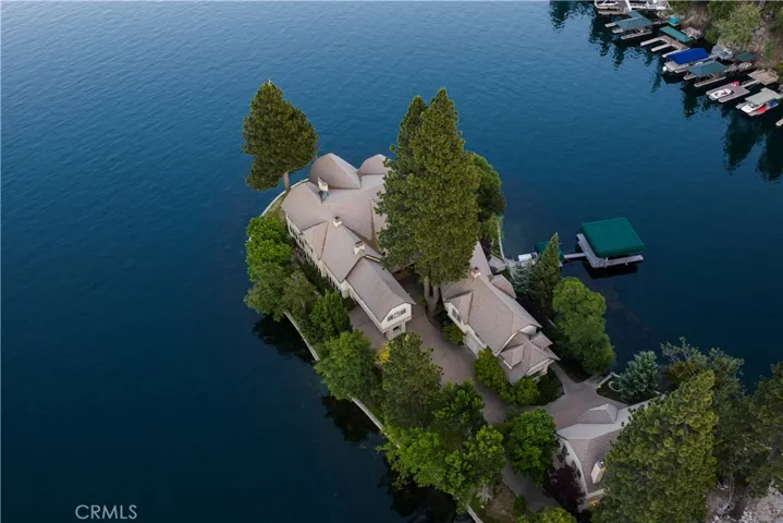 177 Shorewood, Lake Arrowhead, California 92352