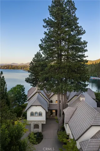 177 Shorewood, Lake Arrowhead, California 92352