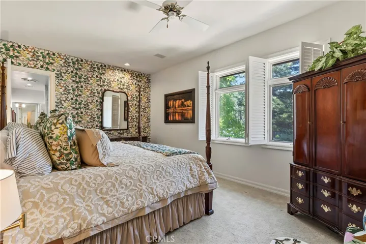 177 Shorewood, Lake Arrowhead, California 92352
