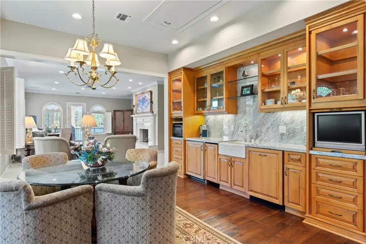 177 Shorewood, Lake Arrowhead, California 92352