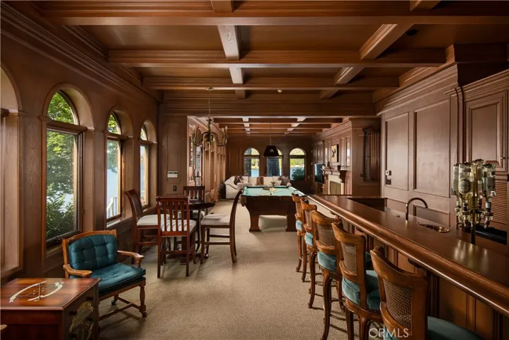 177 Shorewood, Lake Arrowhead, California 92352