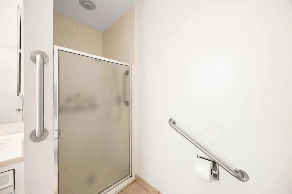 49-web-or-mls-068A9380