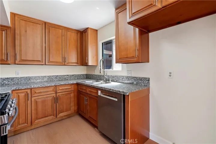 9920 Sepulveda, San Fernando, California 91345