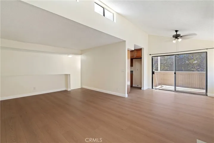 9920 Sepulveda, San Fernando, California 91345