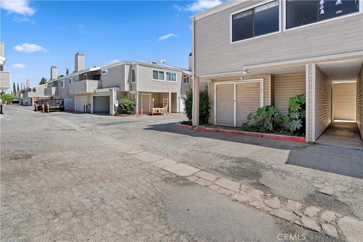 9920 Sepulveda, San Fernando, California 91345