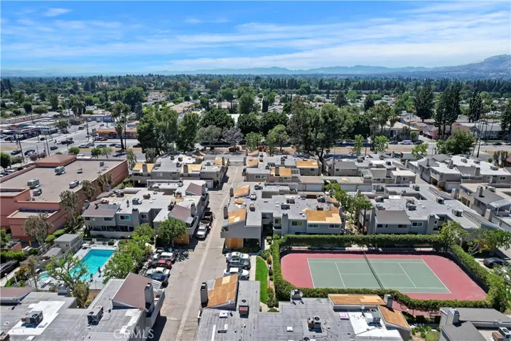 9920 Sepulveda, San Fernando, California 91345