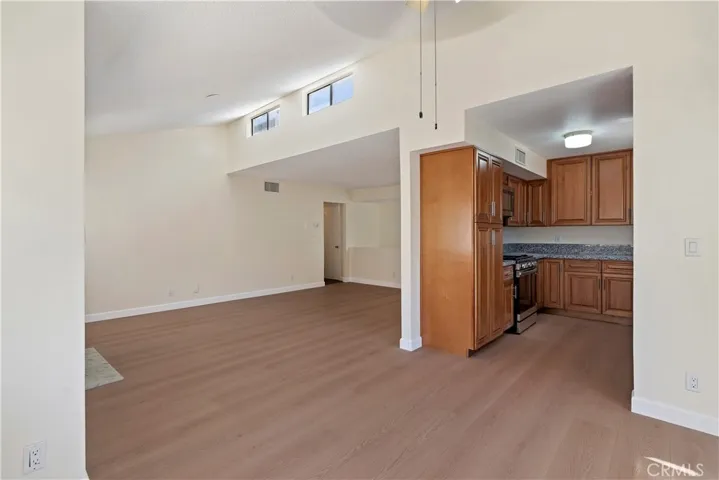 9920 Sepulveda, San Fernando, California 91345