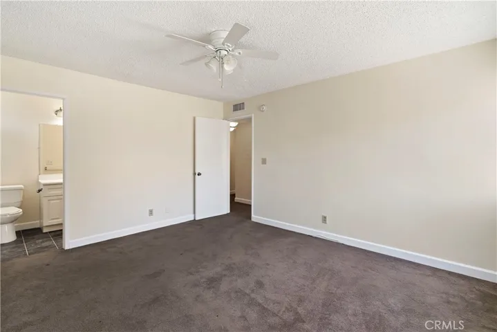 9920 Sepulveda, San Fernando, California 91345