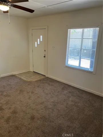 duplex 1 bedroom living