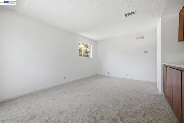 620 River Oak Way 81, Hayward, California 94544