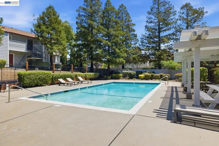 620 River Oak Way 81, Hayward, California 94544