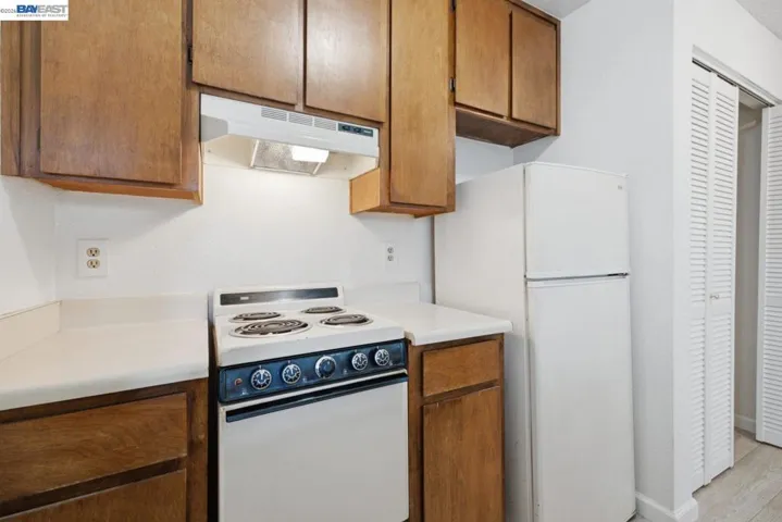 620 River Oak Way 81, Hayward, California 94544