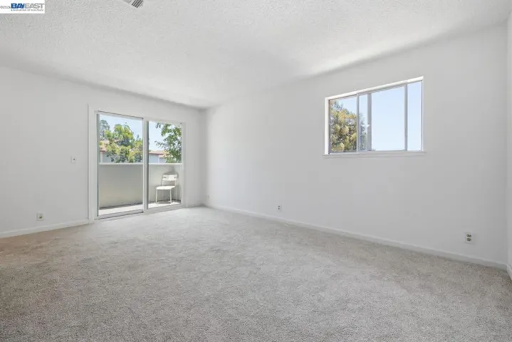 620 River Oak Way 81, Hayward, California 94544