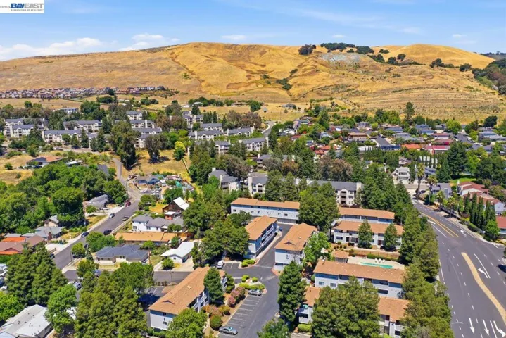 620 River Oak Way 81, Hayward, California 94544