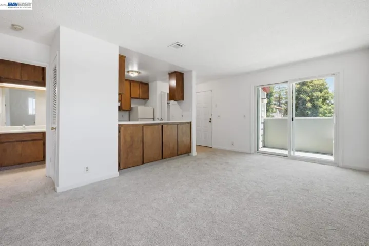 620 River Oak Way 81, Hayward, California 94544