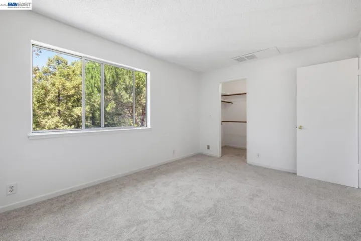 620 River Oak Way 81, Hayward, California 94544