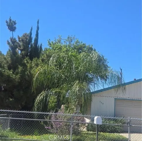 Tasteful landscaping