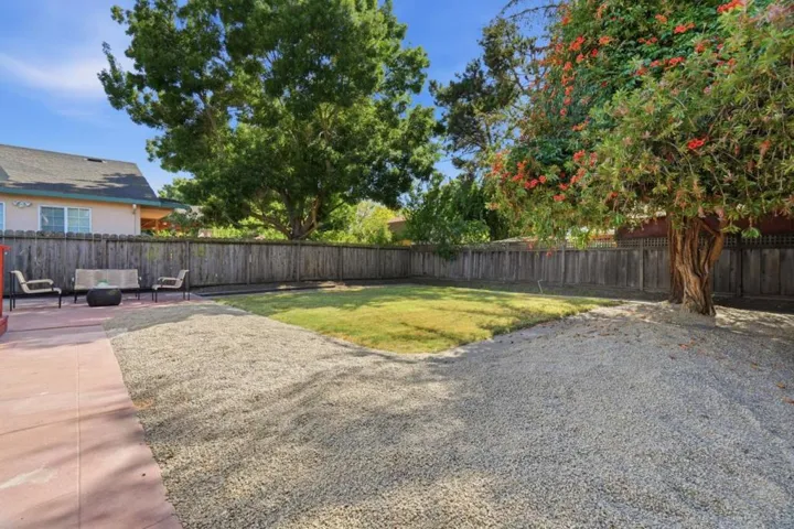 1049 Haven Avenue, Redwood City, California 94063