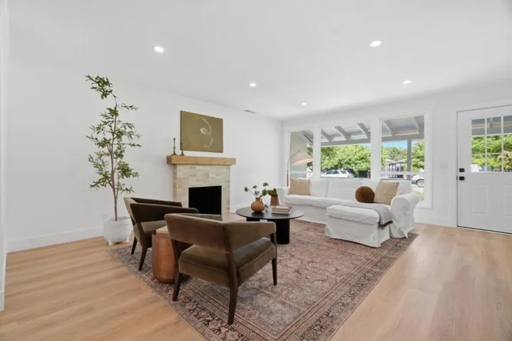 1049 Haven Avenue, Redwood City, California 94063