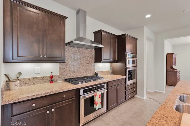 18905 Copper, Apple Valley, California 92308