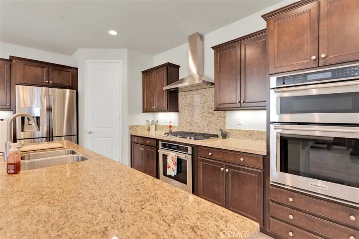 18905 Copper, Apple Valley, California 92308