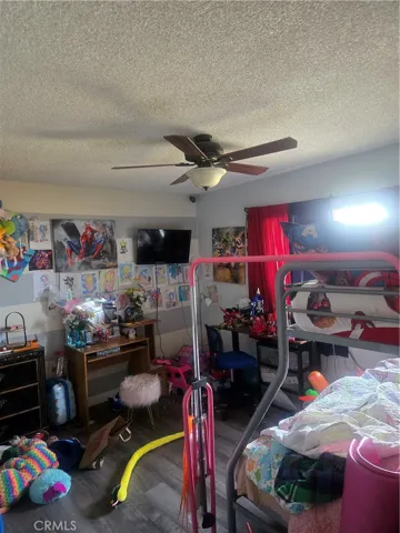 Kid's room... messy