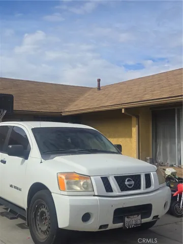Good extra vehicle spaces