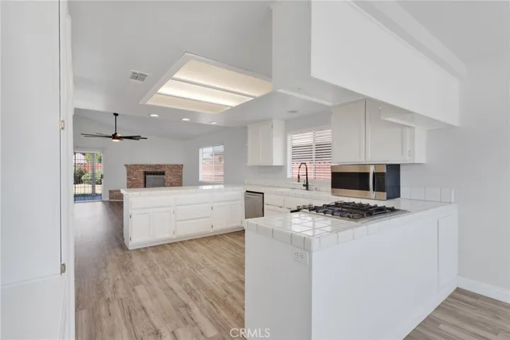 13250 Meteor Drive, Victorville, California 92395