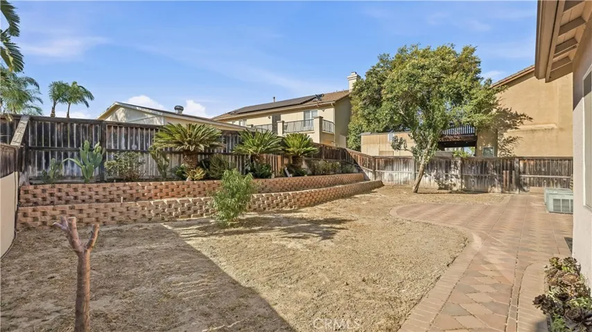 13674 Beaconsfield, Eastvale, California 92880