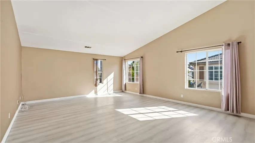 13674 Beaconsfield, Eastvale, California 92880