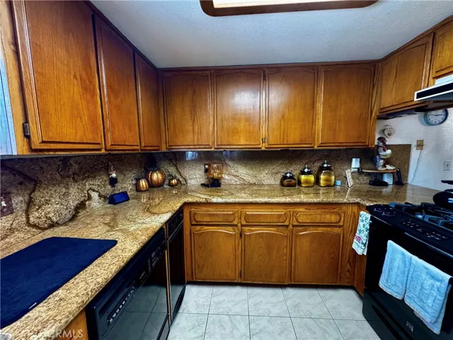 10123 Live Oak, Cherry Valley, California 92223