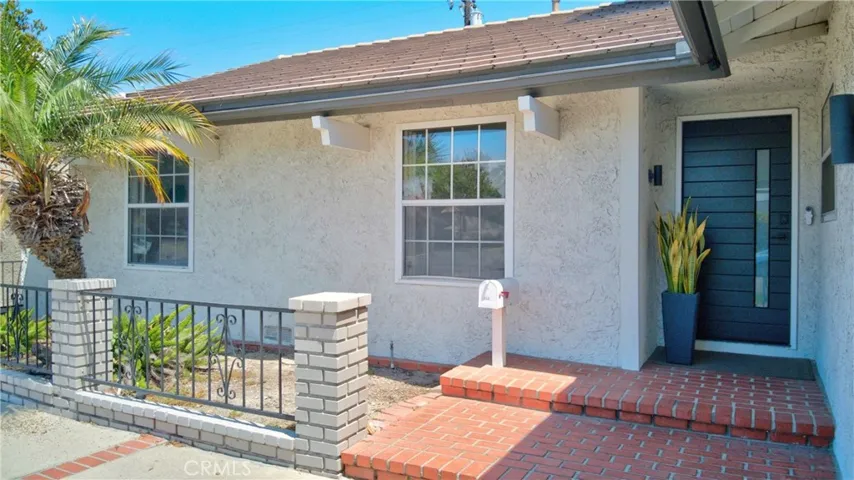 4641 Newman, Cypress, California 90630