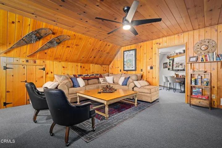 40-web-or-mls-42031-n-evergreen-rd