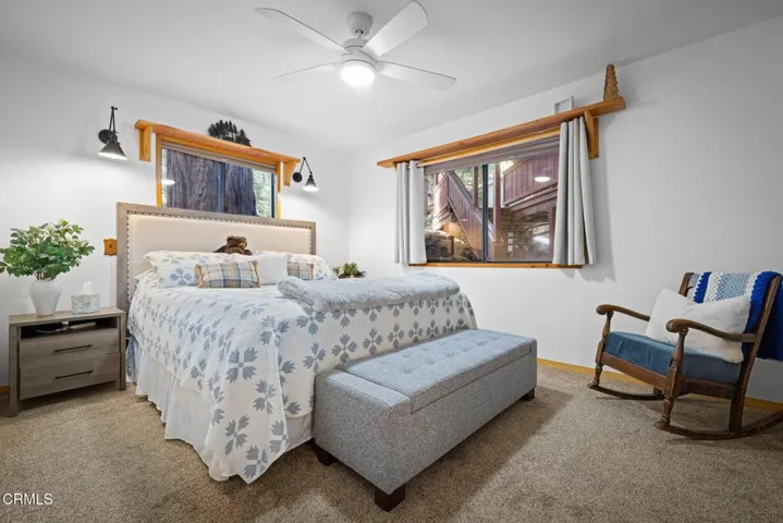 24-web-or-mls-42031-n-evergreen-rd