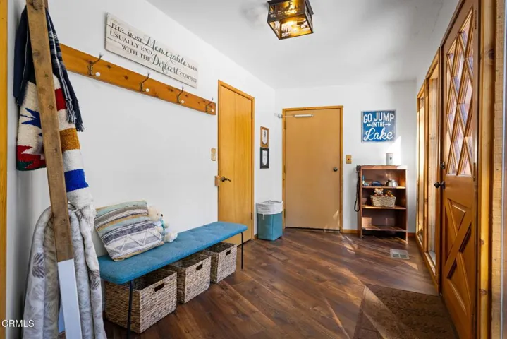 29-web-or-mls-42031-n-evergreen-rd
