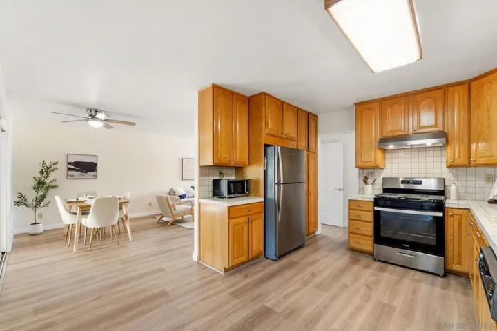 1416 S Maple, Escondido, California 92025