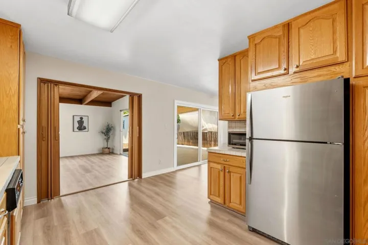 1416 S Maple, Escondido, California 92025