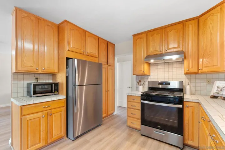1416 S Maple, Escondido, California 92025