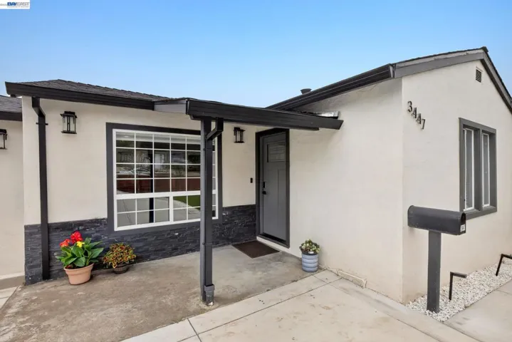 3447 Seven Hills Rd, Castro Valley, California 94546